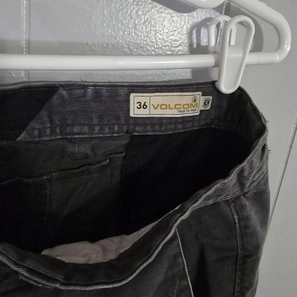 Volcom Chino Shorts Mens 36 Grey Frickin Modern Stretch Skateboarding‎